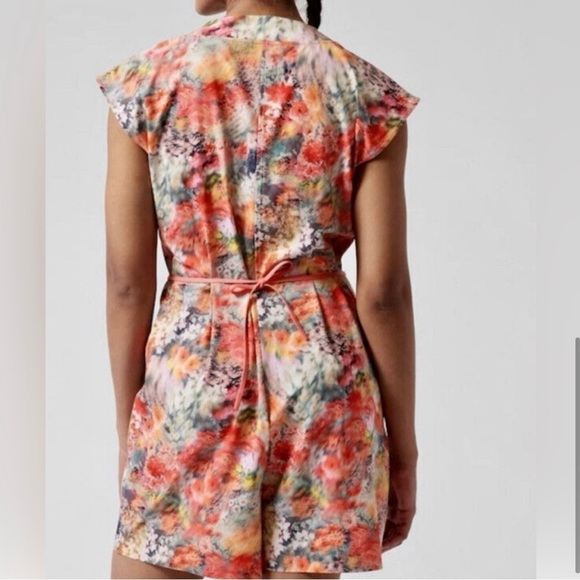 Athleta One Piece Renewed Bloom Pink Floral Drawstring Marlow Romper SZ Small - Picture 8 of 16